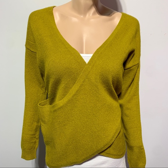BKE Buckle Women’s Faux Wrap Sweater S Small Gold Olive Mustard Long Sleeve NWT - Picture 7 of 12